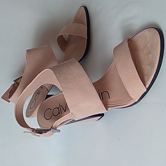 Calvin Klein Women's Carina Kid Nude Suede Block Heel Sandals- Size 9M - Picture 2 of 10